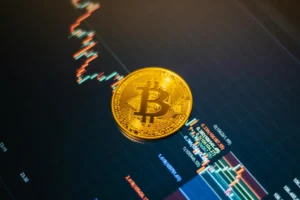 porque cae el Bitcoin hoy desplome del mercado financiero